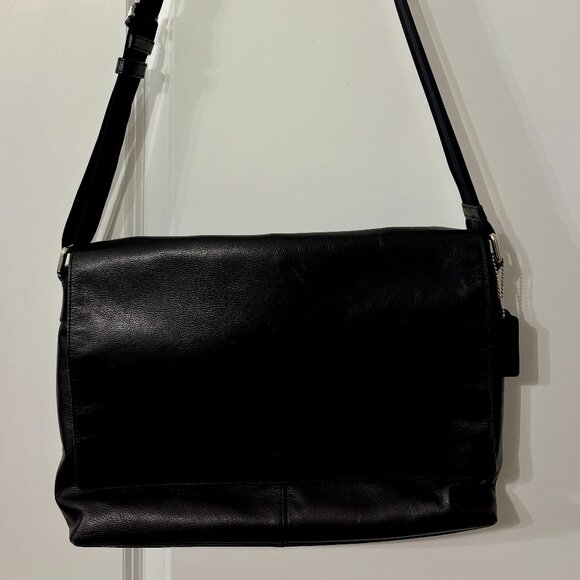 LIKE NEW:  COACH Charles Messenger/Laptop Bag - Picture 1 of 7